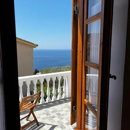 Traditional Old House Guest house 3*